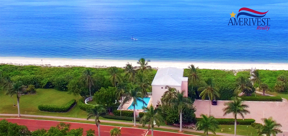 Barefoot Beach Condo Clubhouse